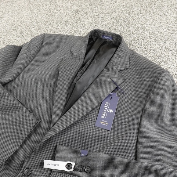 Stafford Other - NEW Stafford Blazer Mens 42R Gray Check Wool Classic Fit Sport Coat Jacket Suit
